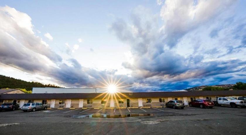 Oyo Riverside Inn John Day Or Dış mekan fotoğraf